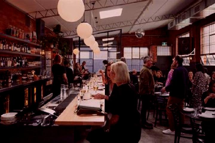 Escorts Cremorne, Australia — Local Companions