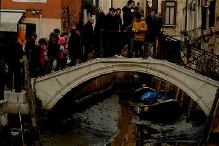 Escorts Crevalcore, Italy — Local Companions