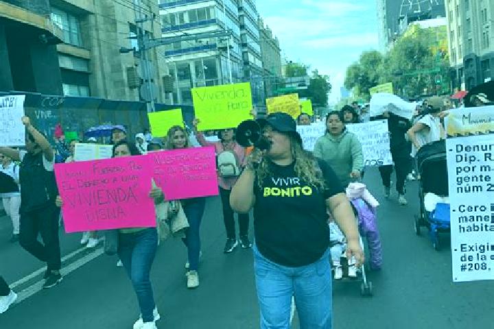 Escorts Cuauhtemoc (Campo Cinco), Mexico — Local Companions