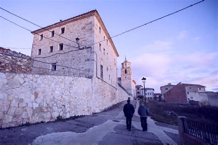 Escorts Cuevas de Almuden, Spain — Local Companions