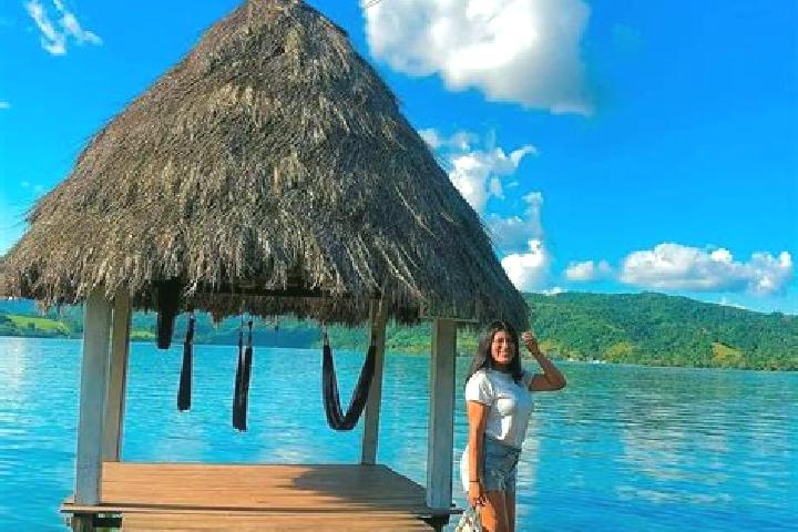 Escorts Cunumbuqui, Peru — Local Companions
