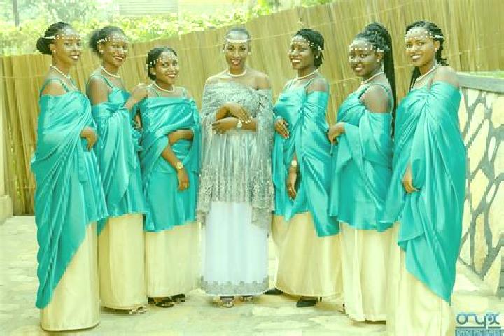 Escorts Cyato, Rwanda — Local Companions