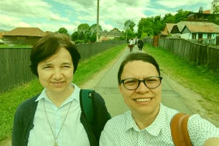 Escorts Dambroca, Romania — Local Companions