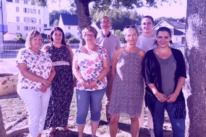 Escorts Dampierre-les-Bois, France — Local Companions