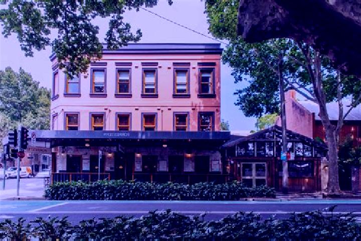 Escorts Darlinghurst, Australia — Local Companions