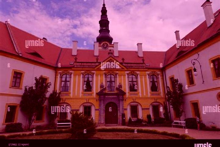 Escorts Decin, Czech Republic — Local Companions
