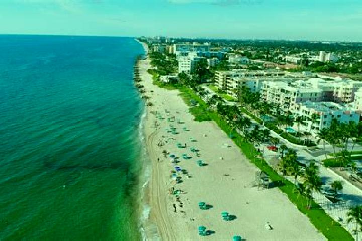 Escorts Deerfield Beach, United States — Local Companions