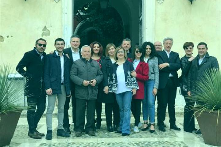 Escorts Diano Arentino, Italy — Local Companions