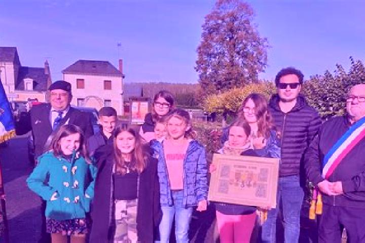 Escorts Dissay-sous-Courcillon, France — Local Companions