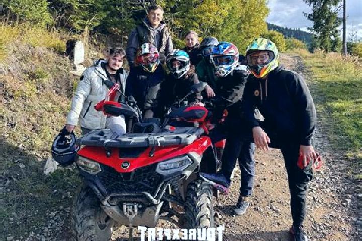 Escorts Ditrau, Romania — Local Companions