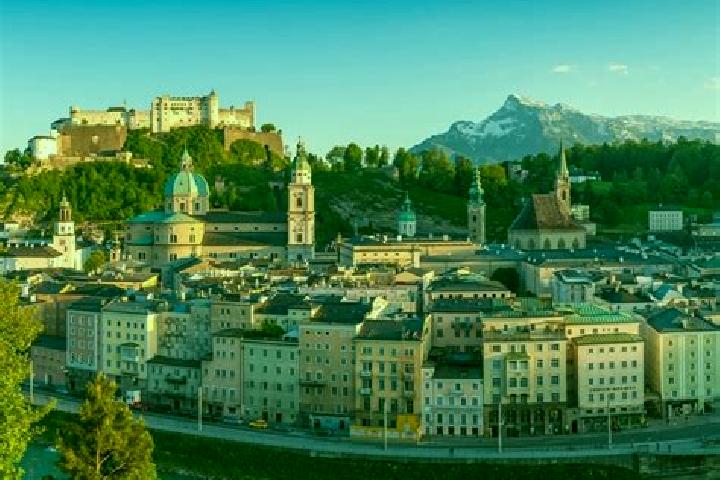 Escorts Dobldorf, Austria — Local Companions