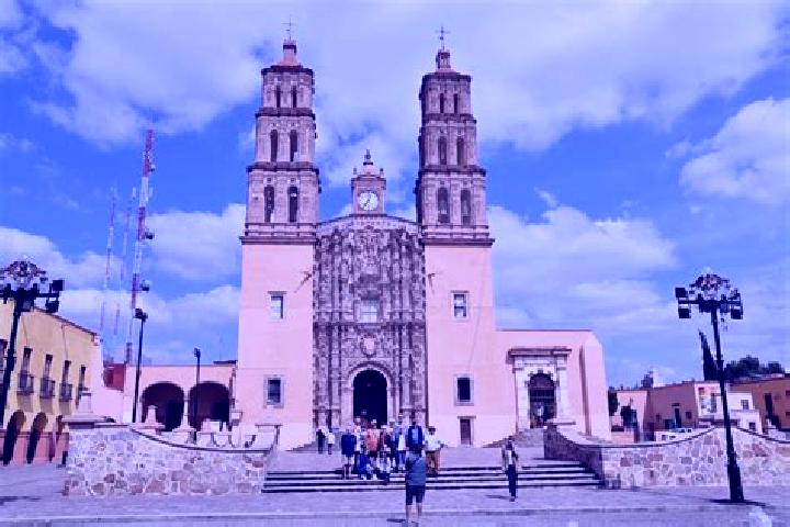 Escorts Dolores Hidalgo, Mexico — Local Companions