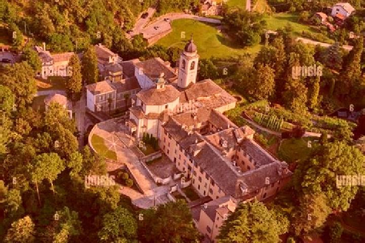 Escorts Domodossola, Italy — Local Companions
