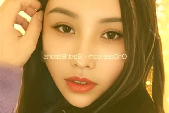 Escorts Dongqianhu, China — Local Companions