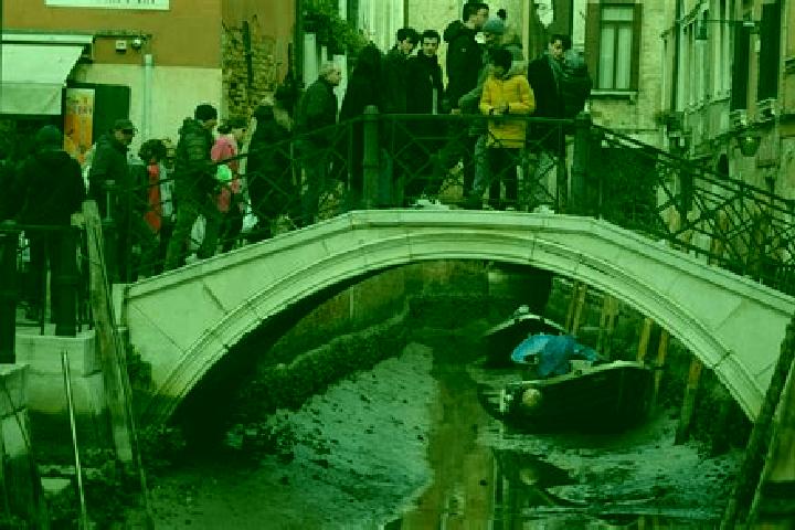 Escorts Dossobuono, Italy — Local Companions