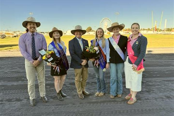 Escorts Dubbo, Australia — Local Companions