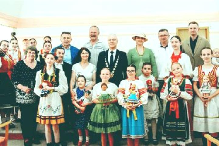 Escorts Dubodiel, Slovakia — Local Companions