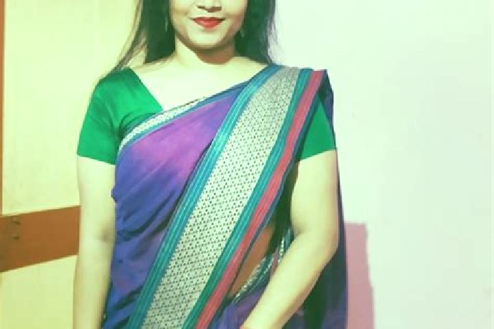 Escorts Dudhani, India — Local Companions