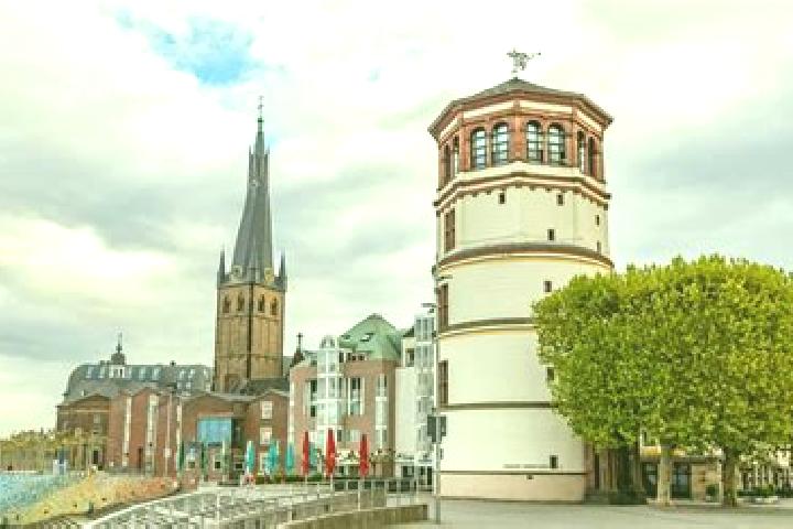 Escorts Duesseldorf-Pempelfort, Germany — Local Companions
