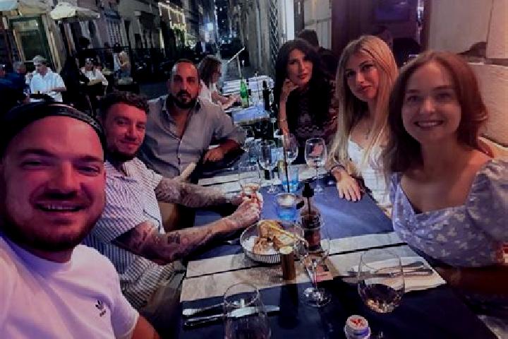 Escorts Dugenta, Italy — Local Companions