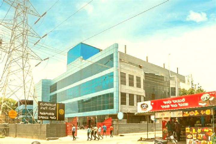 Escorts Durga Nagar Part-V, India — Local Companions