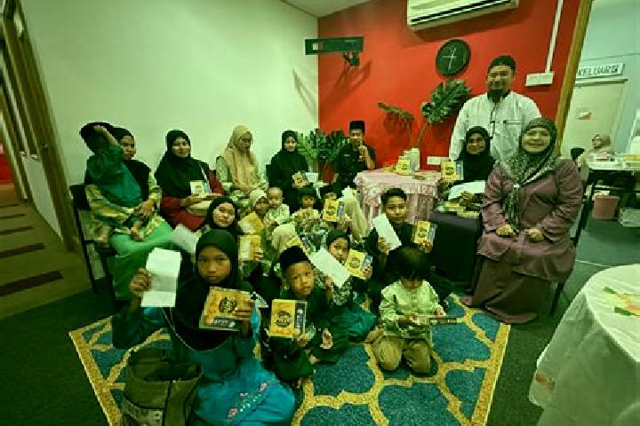 Escorts Durian Tunggal, Malaysia — Local Companions
