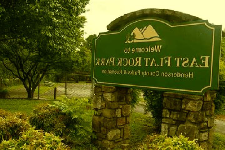 Escorts East Flat Rock, United States — Local Companions