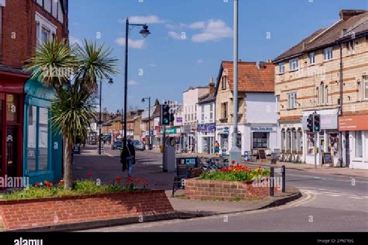 Escorts East Molesey, United Kingdom — Local Companions