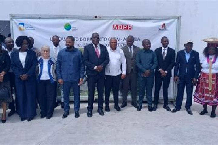 Escorts Ebo, Angola — Local Companions