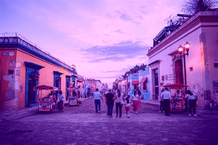 Escorts Efigenia, Mexico — Local Companions