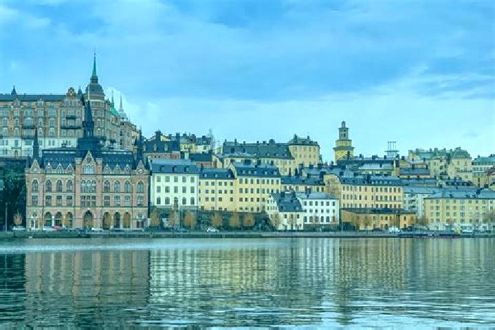 Escorts Ekshaerad, Sweden — Local Companions