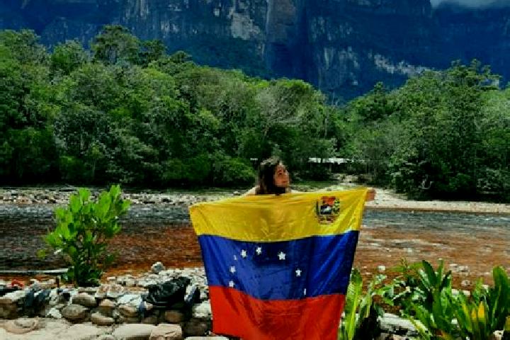 Escorts El Canton, Venezuela — Local Companions