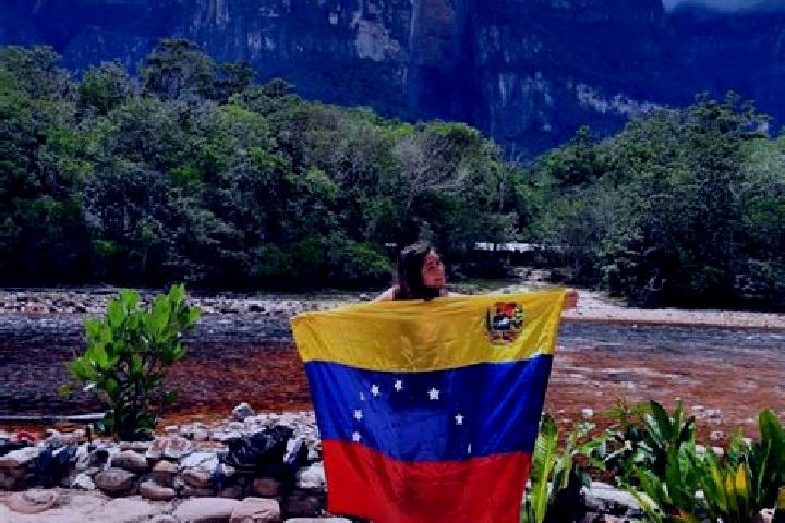 Escorts El Chaparro, Venezuela — Local Companions