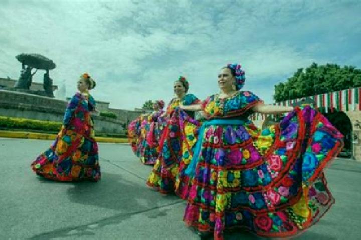 Escorts El Riito de Mazaray, Mexico — Local Companions