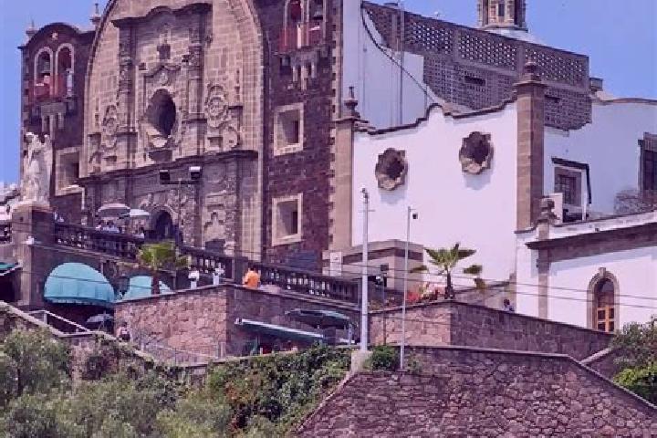 Escorts El Tepeyac, Mexico — Local Companions