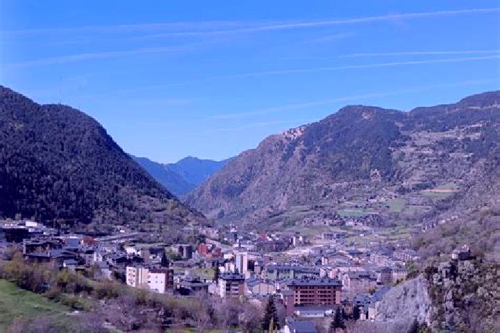 Escorts Encamp, Andorra — Local Companions