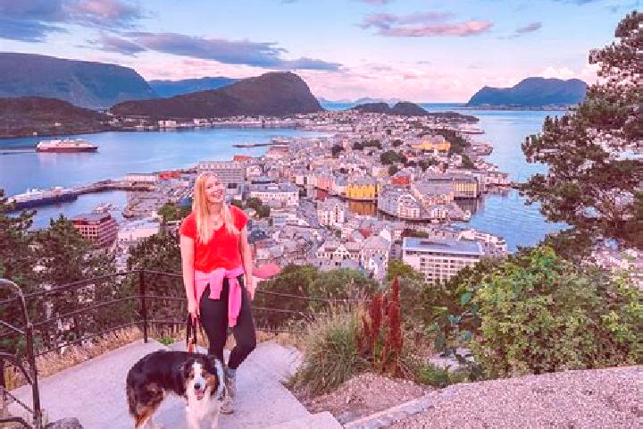 Escorts Engerdal, Norway — Local Companions
