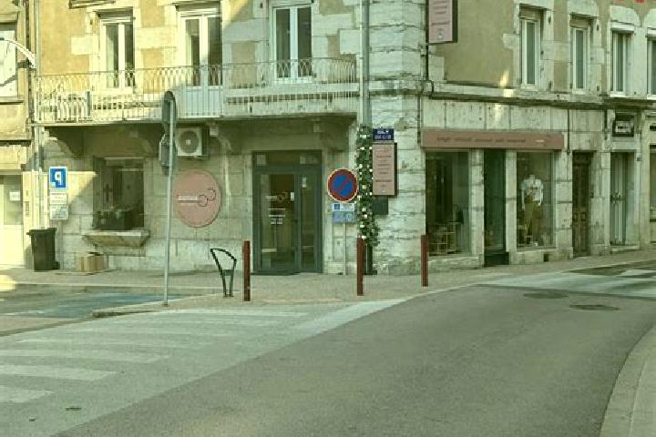 Escorts Entremont, France — Local Companions