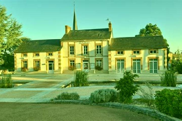 Escorts Eragny-sur-Epte, France — Local Companions