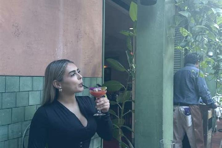 Escorts Escamilla, Spain — Local Companions