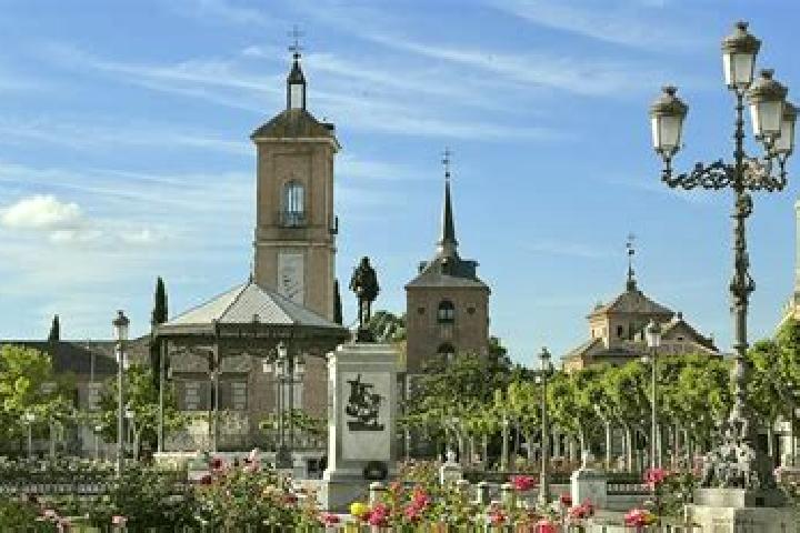 Escorts Espinosa de Henares, Spain — Local Companions