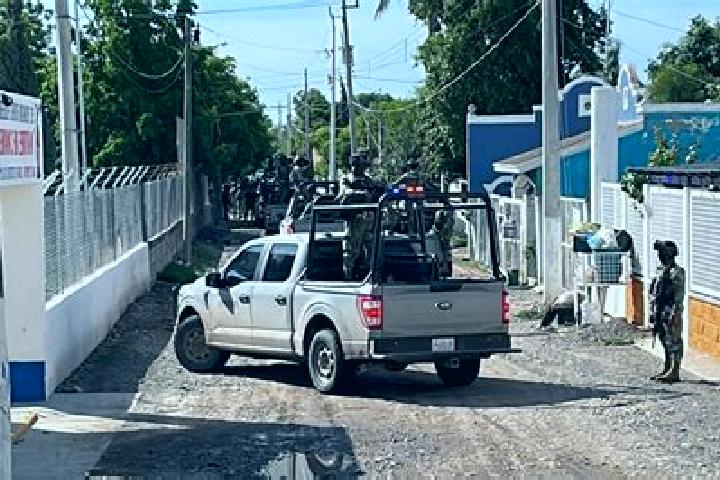 Escorts Estacion Bamoa, Mexico — Local Companions