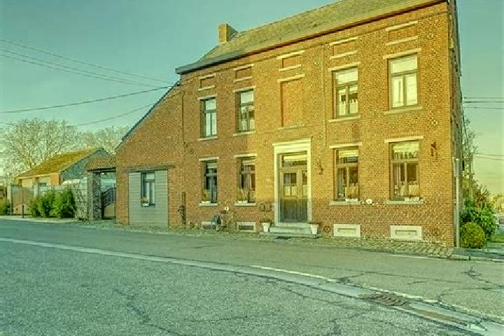 Escorts Estinnes-au-Mont, Belgium — Local Companions