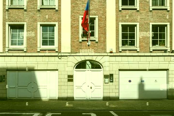 Escorts Etterbeek, Belgium — Local Companions
