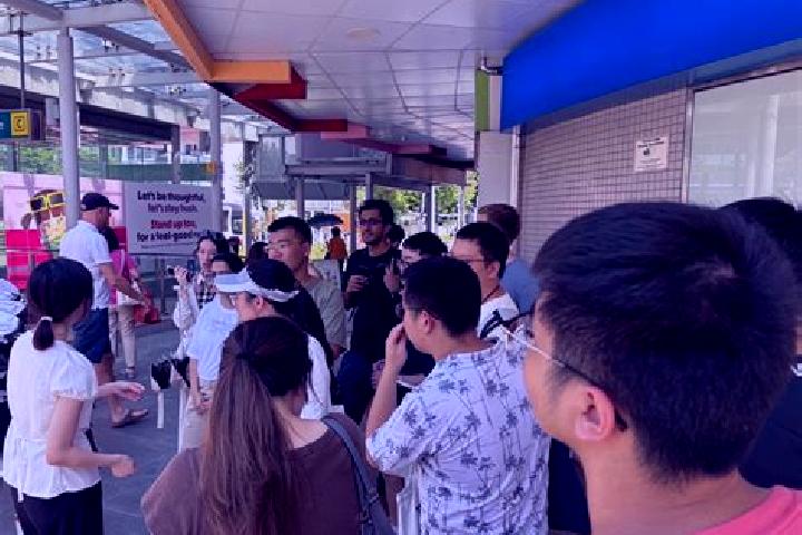 Escorts Eunos, Singapore — Local Companions