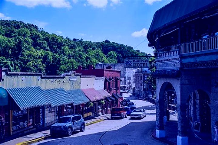 Escorts Eureka Springs, United States — Local Companions