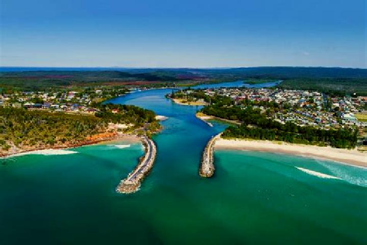 Escorts Evans Head, Australia — Local Companions