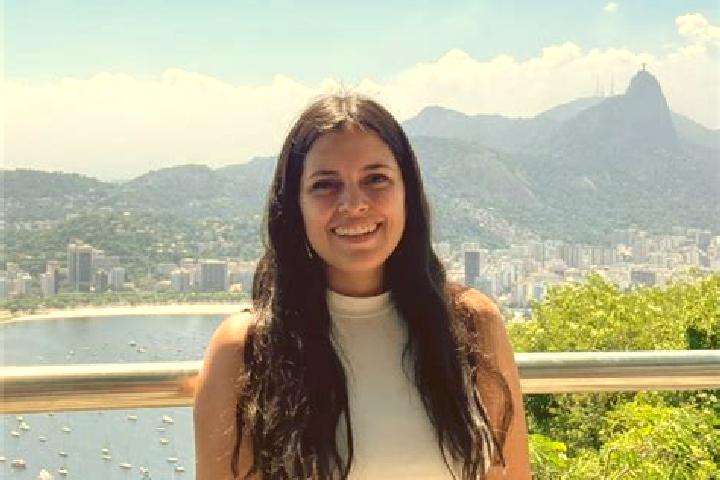 Escorts Faina, Brazil — Local Companions
