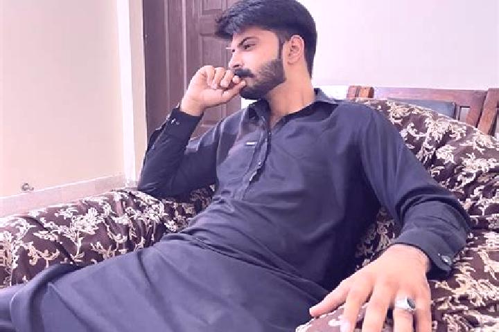 Escorts Faqirwali, Pakistan — Local Companions