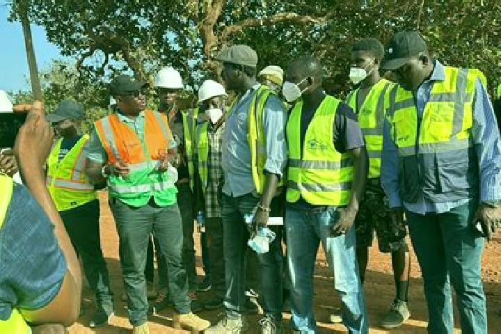 Escorts Farato, Gambia — Local Companions